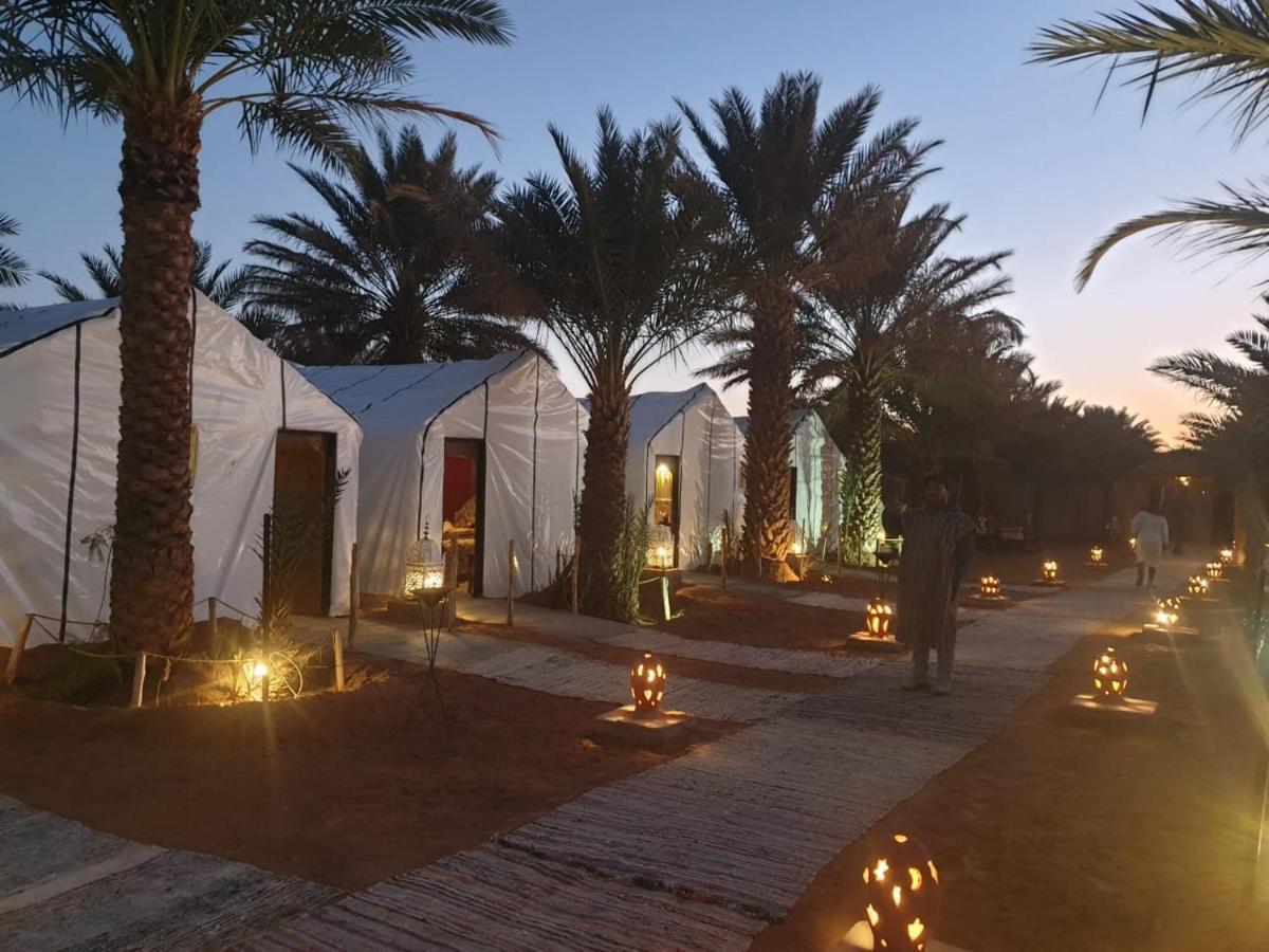 Auberge Sahara Garden Lac Yasmins Luaran gambar
