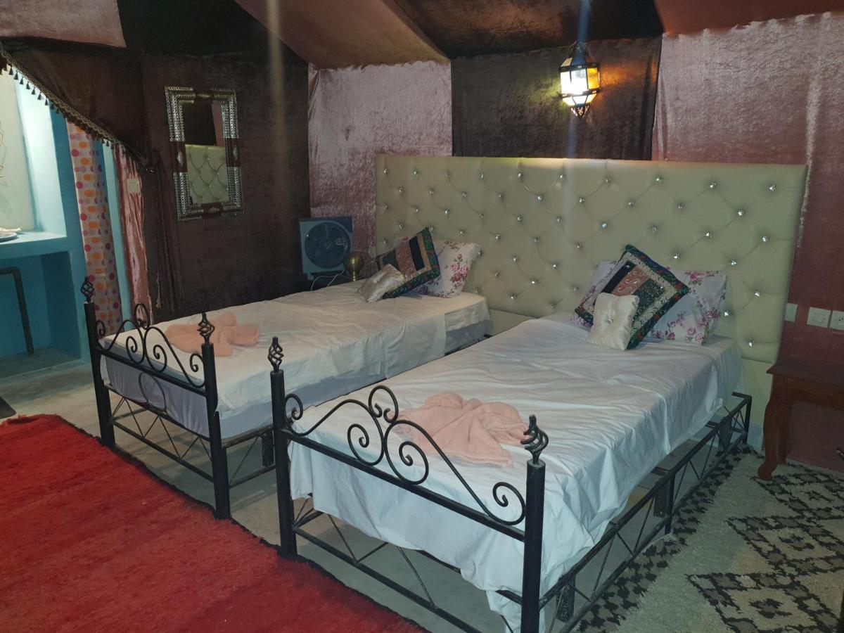 Auberge Sahara Garden Lac Yasmins Luaran gambar