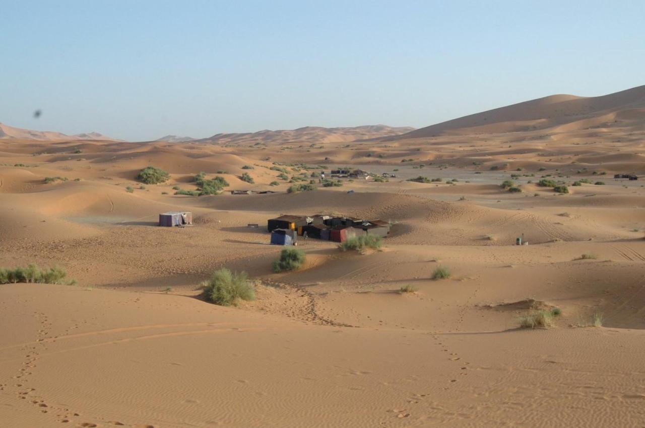 Auberge Sahara Garden Lac Yasmins Luaran gambar