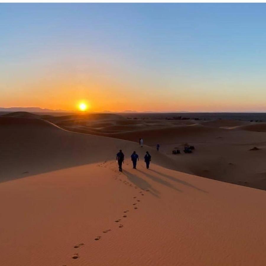 Auberge Sahara Garden Lac Yasmins Luaran gambar