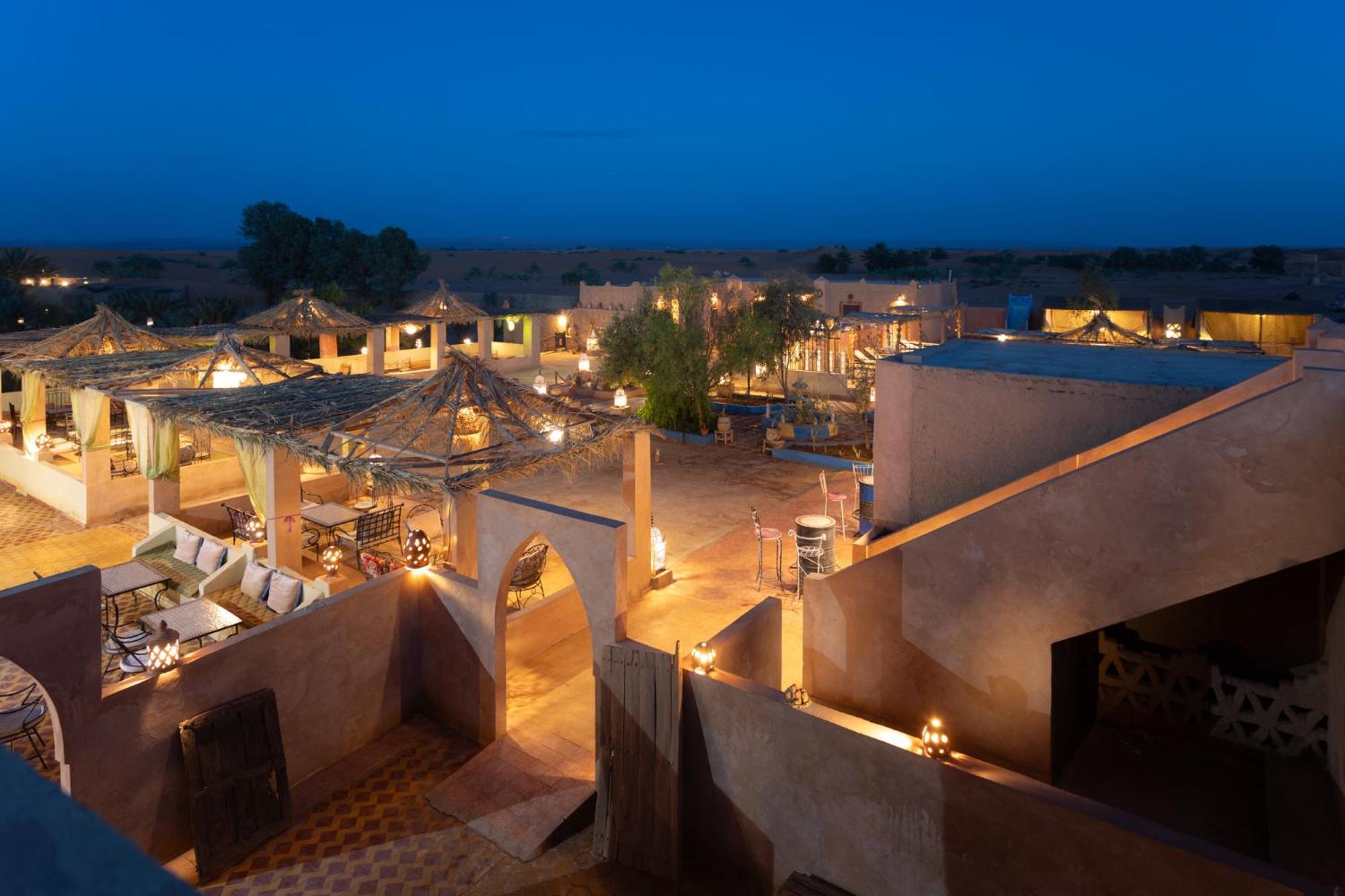 Auberge Sahara Garden Lac Yasmins Luaran gambar
