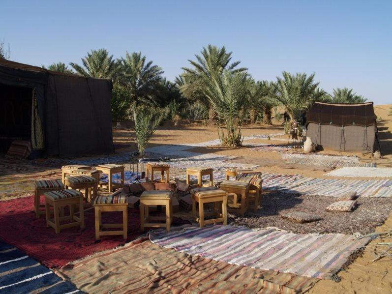 Auberge Sahara Garden Lac Yasmins Luaran gambar