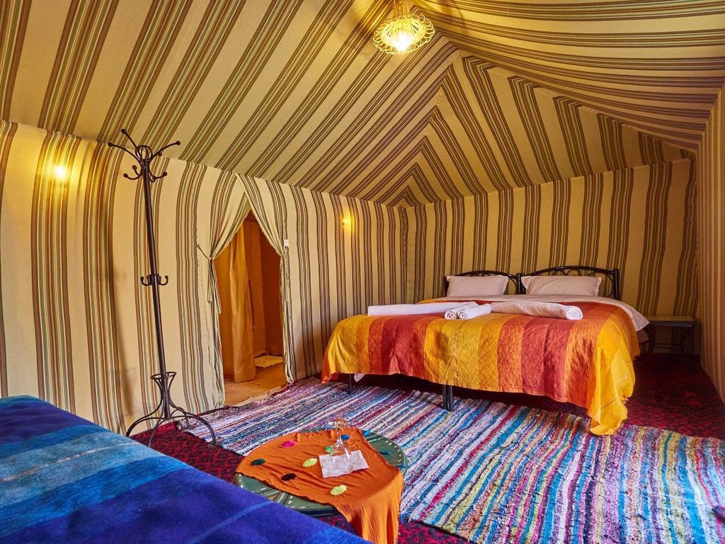 Auberge Sahara Garden Lac Yasmins Luaran gambar